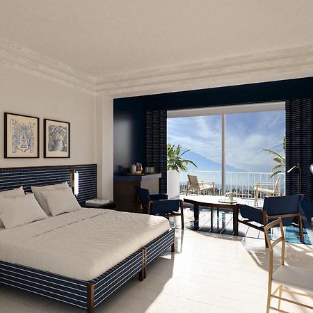 Grand Hotel Flora ซอร์เรนโต ภายนอก รูปภาพ